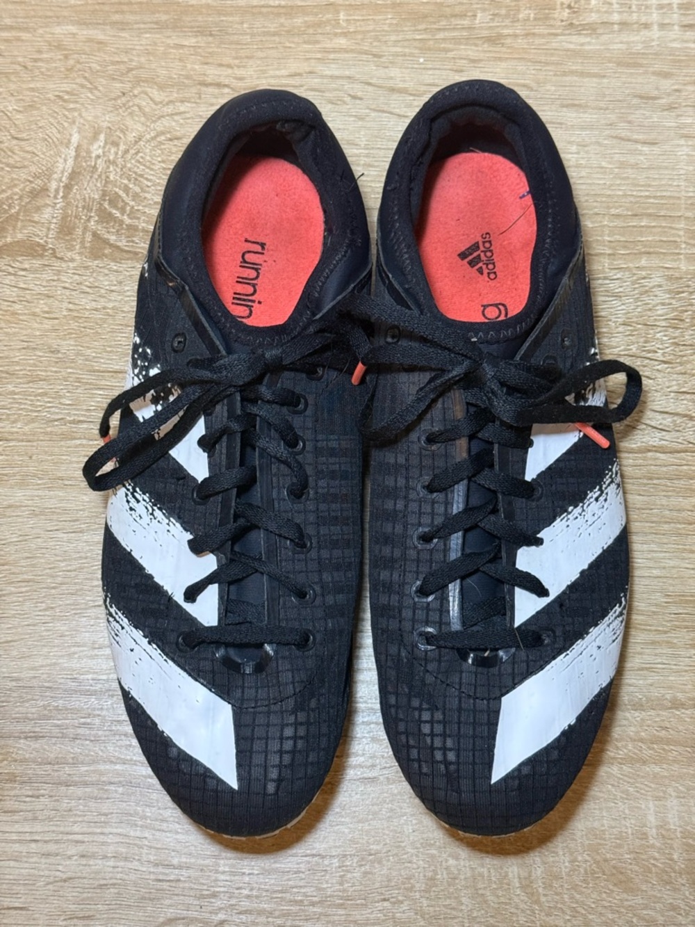 Adidas Men’s 9.5 Black & White Sprintstar Running Shoes 9 1/2 Track Shoes